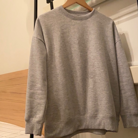 Brand is Cotton On Body, Size S and Colour is Grey - Picture 2 of 8